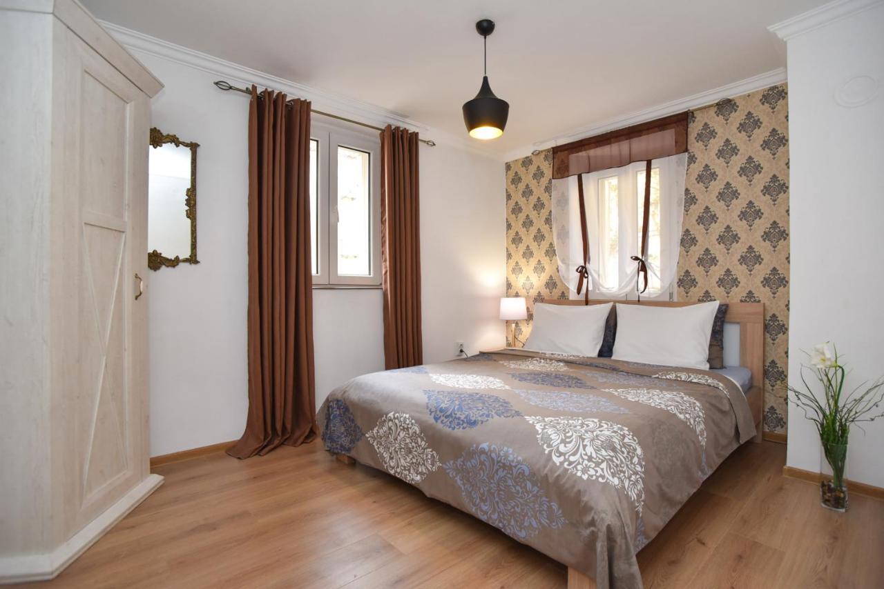 Palm Square Apartment 2 Budva Dış mekan fotoğraf